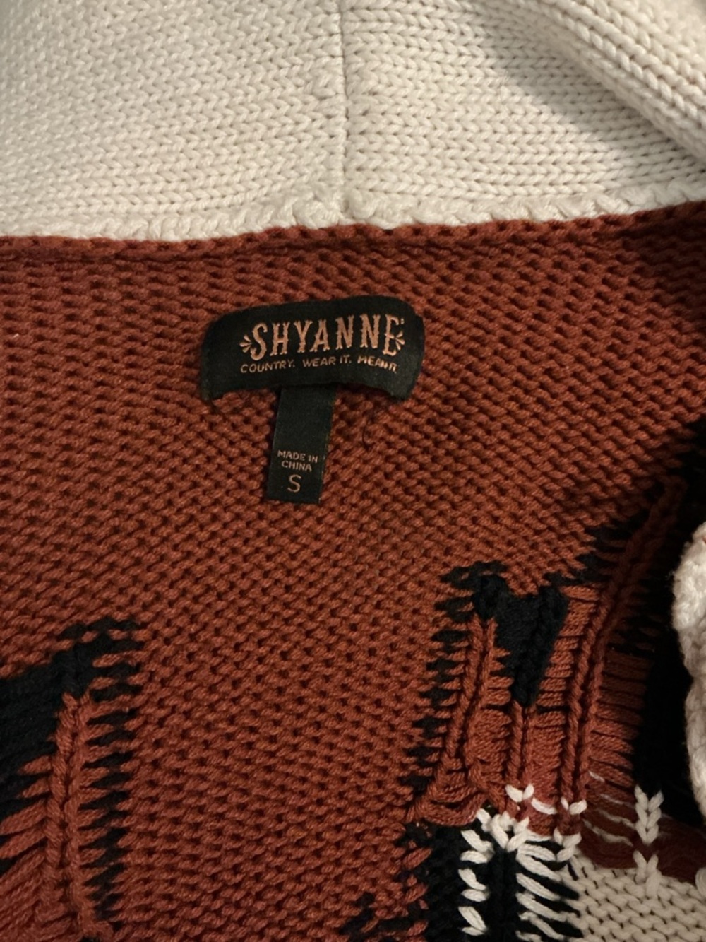 SHYANNE SOUTH-WESTERN STYLE AZTEC FRONT POCKETS CARDIGAN - Picture 4 of 5